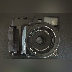 Fujifilm GS645 Professional Camera